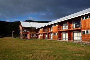 Hotel Hosteria Lago Tyndall Torres del Paine National Park Exterior foto