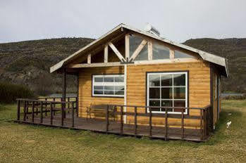 Hotel Hosteria Lago Tyndall Torres del Paine National Park Exterior foto